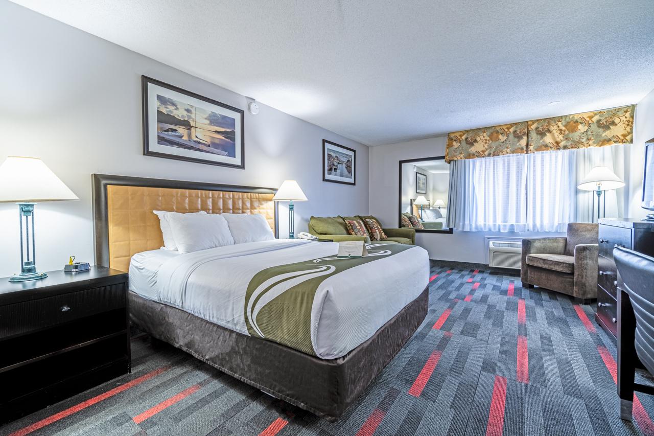 Hfx Airport 3* Enfield