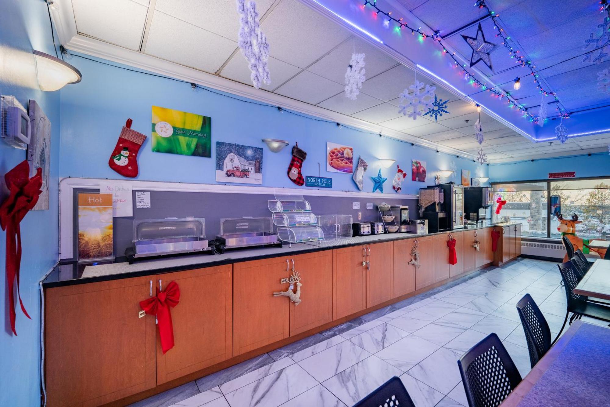 Inn Hfx Airport 3*