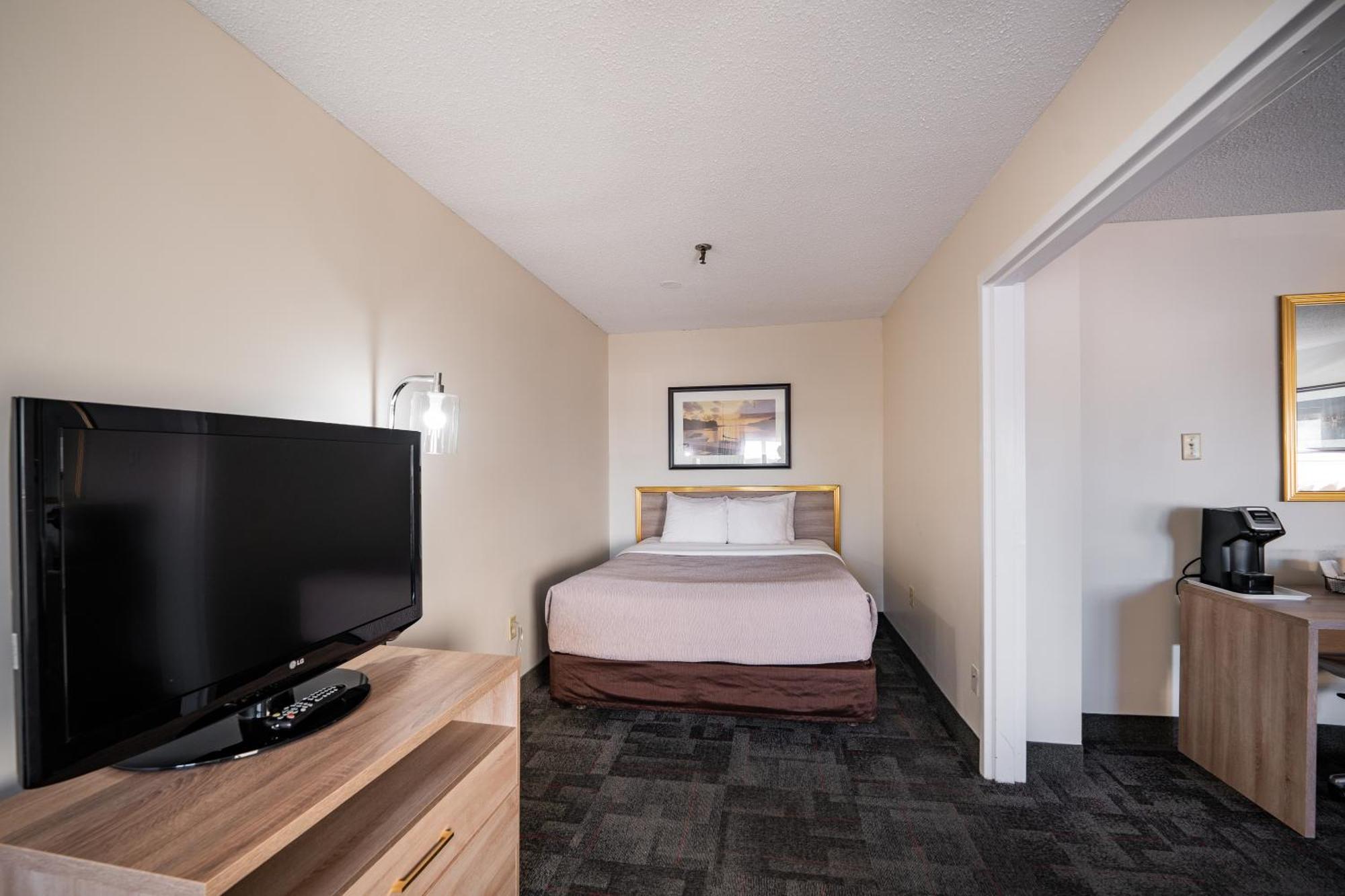 Inn Hfx Airport Enfield